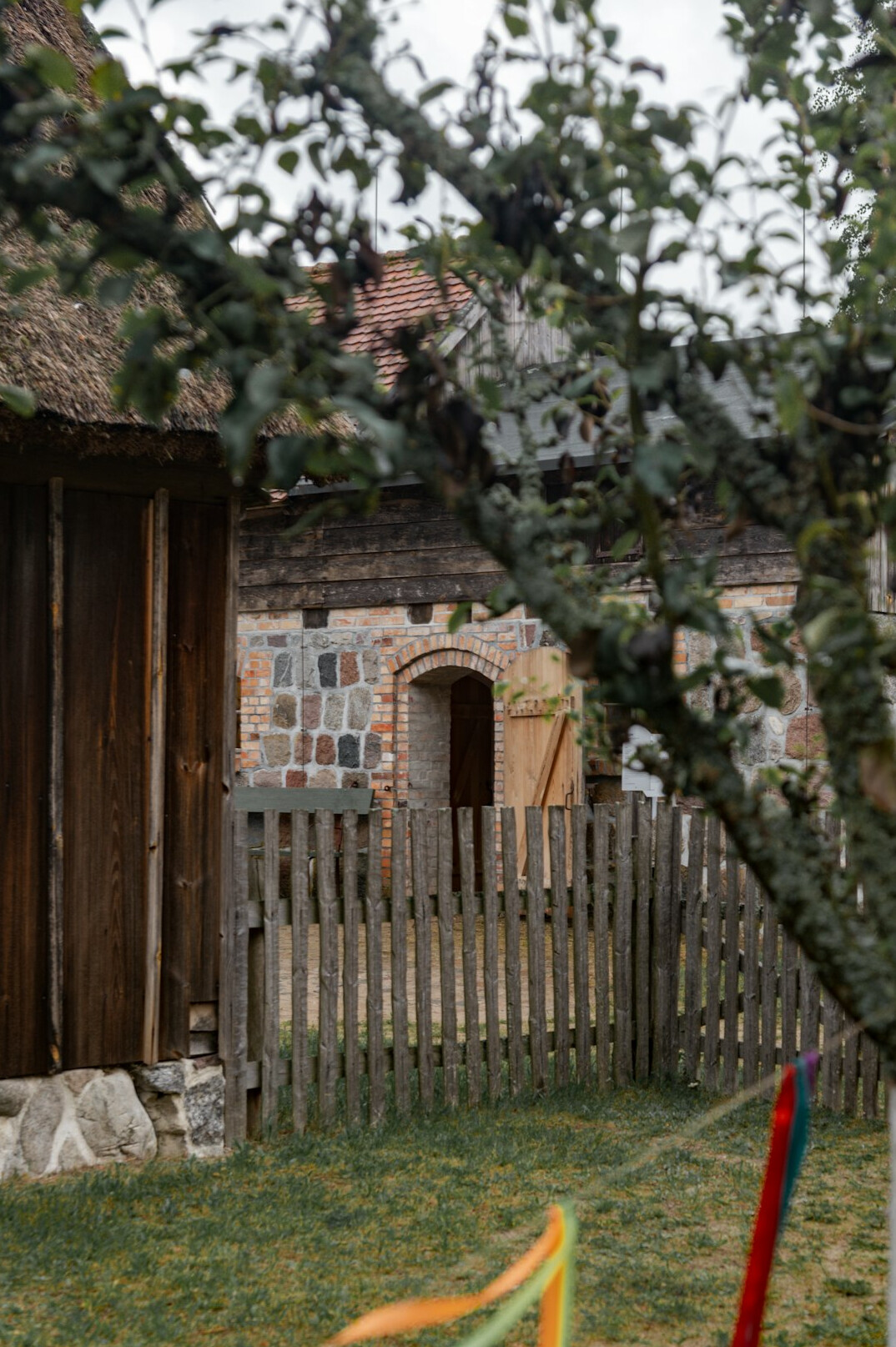 polish village house interior